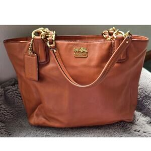 Coach Madison 20466 Leather Zip Bag Caramel Tan Chain Bag